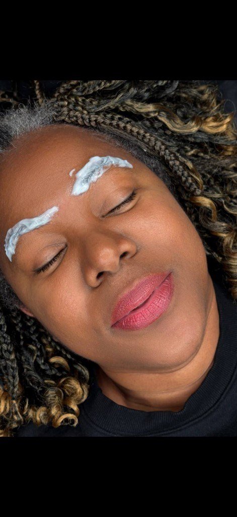 Dark Lip Neutralization